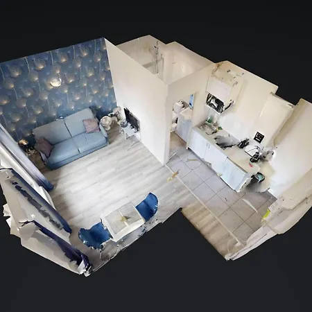 Bluestay 138 - Charmant Studio